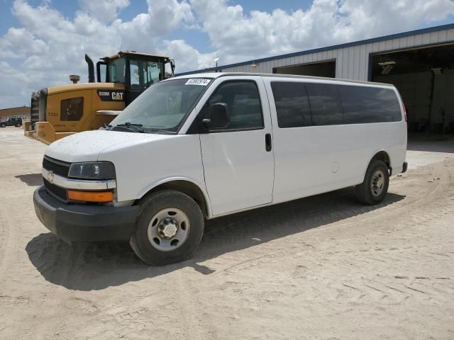 2017 Chevrolet Express G3500 LT