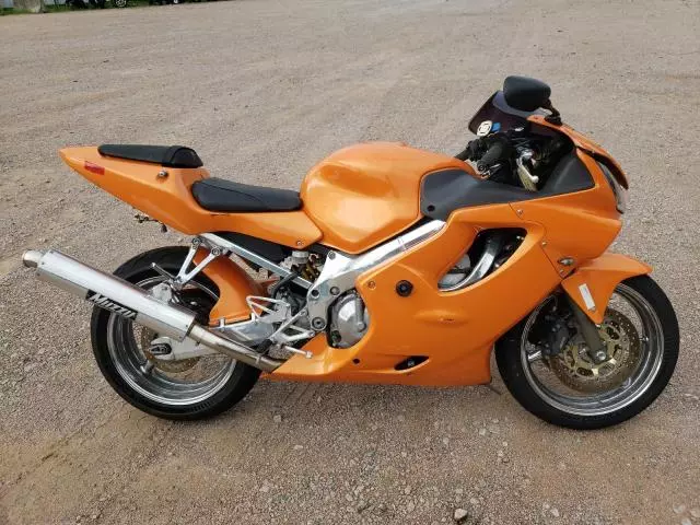 2002 Honda CBR600 F4