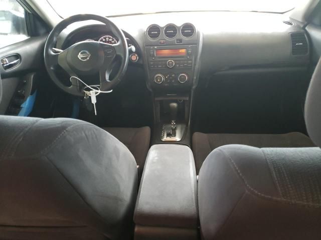 2011 Nissan Altima Base