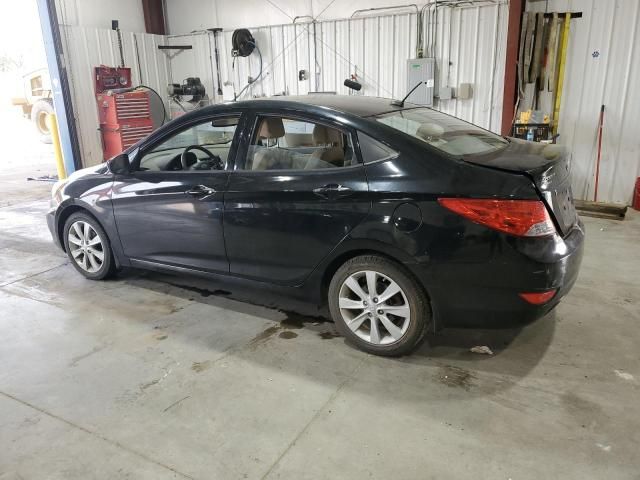 2013 Hyundai Accent GLS