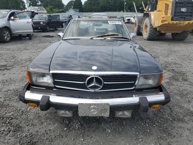 1976 Mercedes-Benz 107