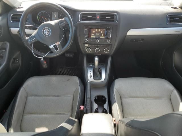 2014 Volkswagen Jetta Hybrid