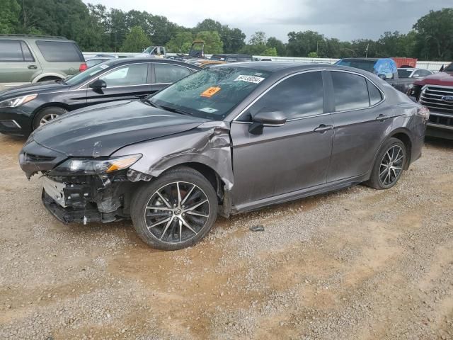 2024 Toyota Camry SE Night Shade