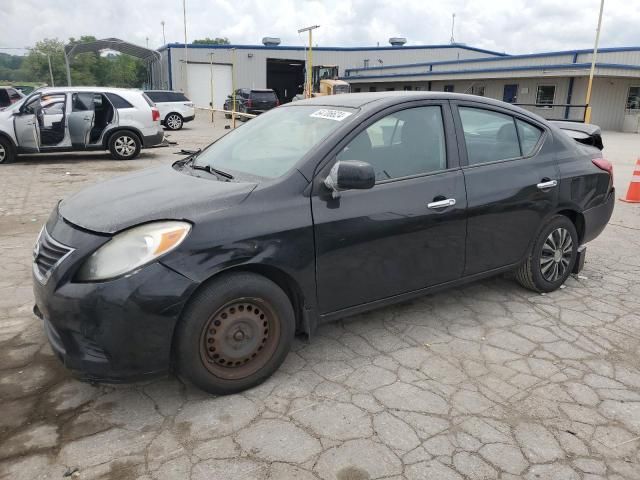 2013 Nissan Versa S