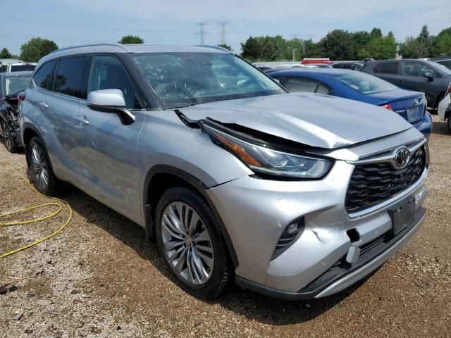 2022 Toyota Highlander Platinum