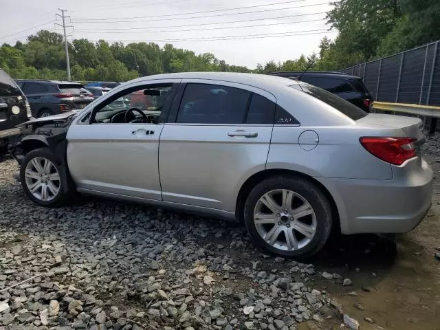 2011 Chrysler 200 Touring