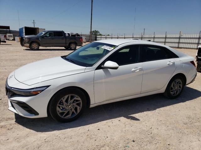 2024 Hyundai Elantra Blue