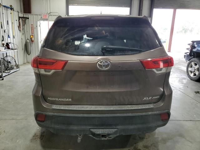 2017 Toyota Highlander SE