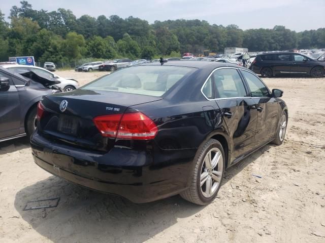 2014 Volkswagen Passat SE