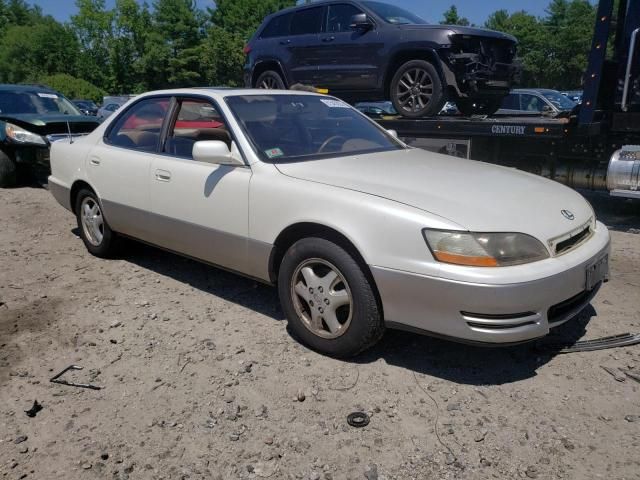 1995 Lexus ES 300