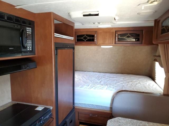 2015 Winnebago Trailer