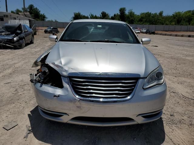 2012 Chrysler 200 Touring