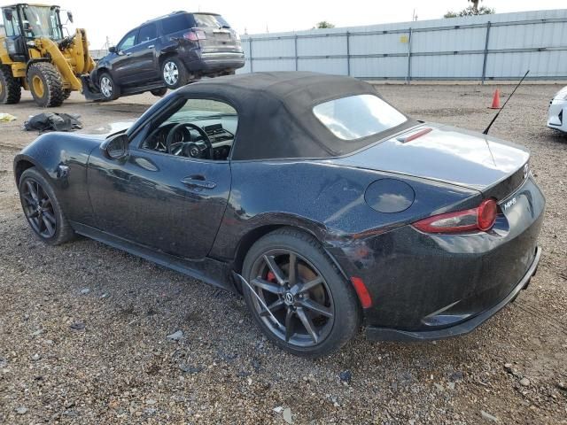 2016 Mazda MX-5 Miata Sport