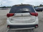 2017 Mitsubishi Outlander ES