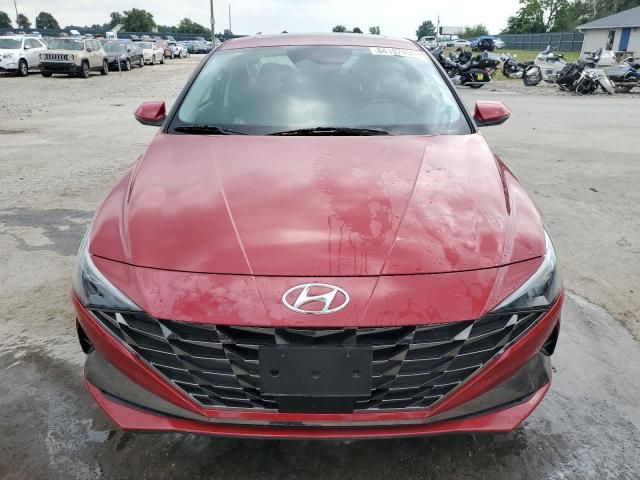 2022 Hyundai Elantra SEL