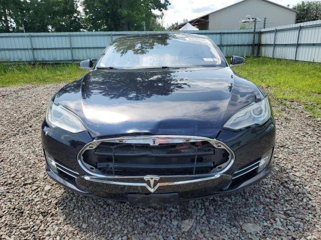 2014 Tesla Model S