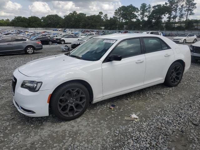 2019 Chrysler 300 Touring