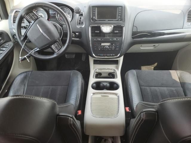 2015 Chrysler Town & Country Limited