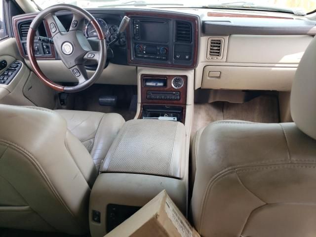 2005 Cadillac Escalade Luxury