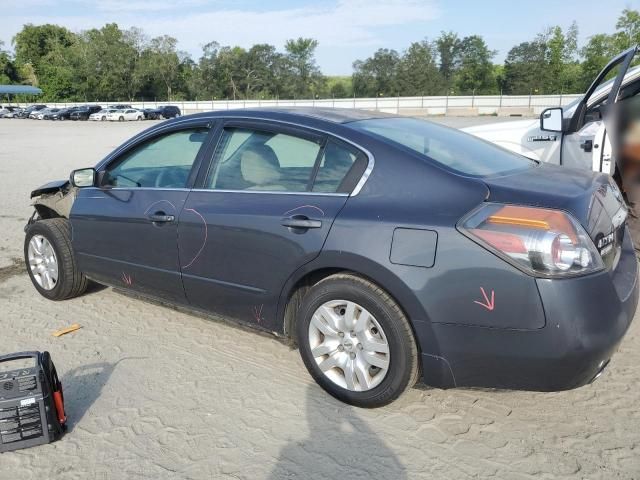 2010 Nissan Altima Base