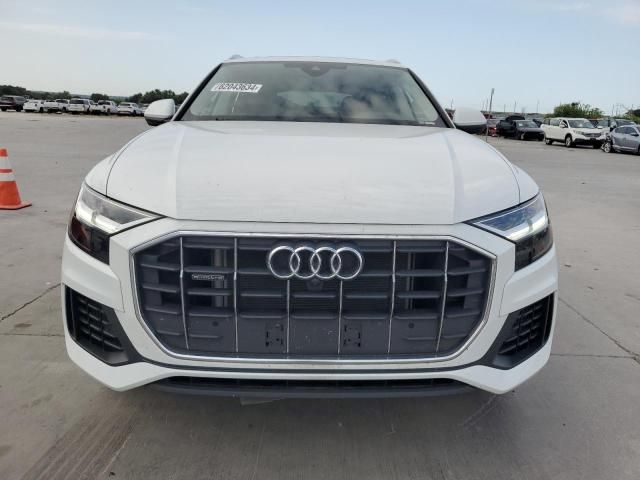 2022 Audi Q8 Premium