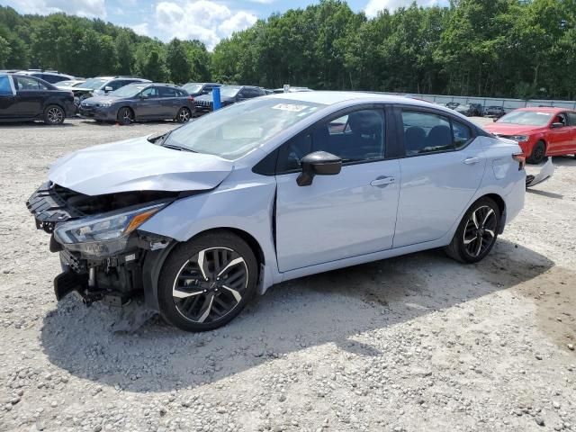 2023 Nissan Versa SR