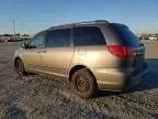 2004 Toyota Sienna CE