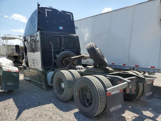 2017 Freightliner Cascadia 125