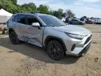 2022 Toyota Rav4 SE