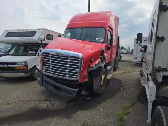 2014 Freightliner Cascadia 125