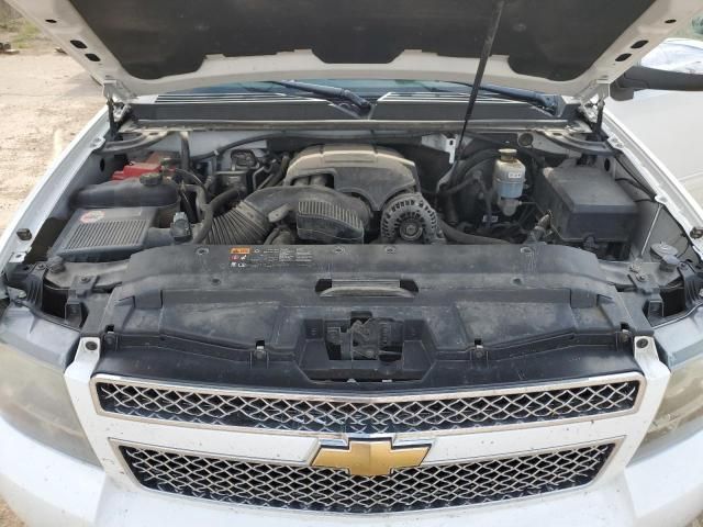 2011 Chevrolet Suburban K1500 LS