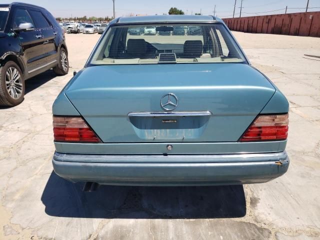 1994 Mercedes-Benz E 320