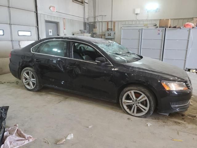 2014 Volkswagen Passat SE