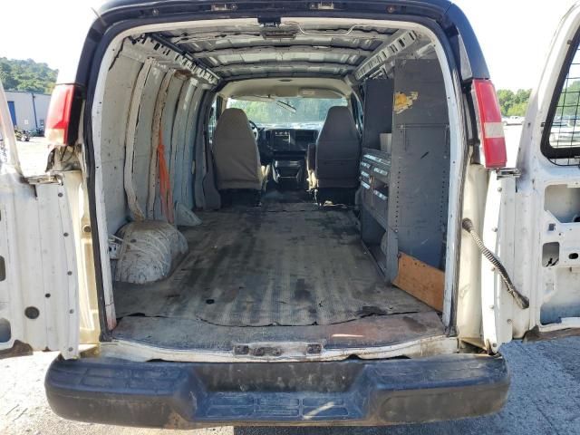 2005 Chevrolet Express G2500