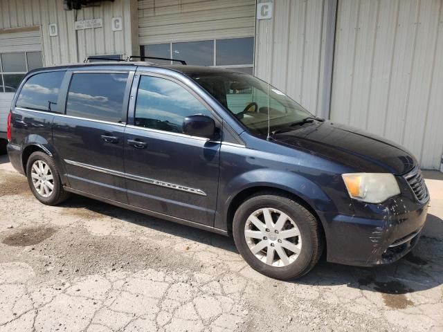 2013 Chrysler Town & Country Touring