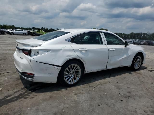 2021 Lexus ES 300H Luxury