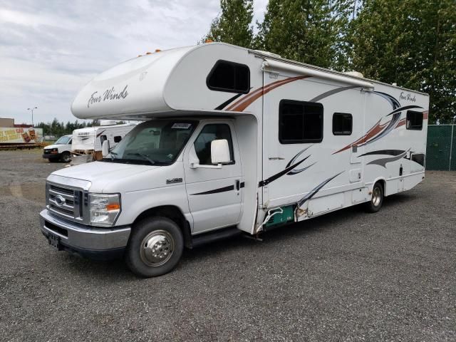 2011 Ford Econoline E450 Super Duty Cutaway Van