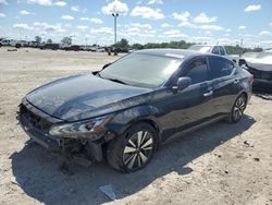 Salvage cars for sale at Indianapolis, IN auction: 2019 Nissan Altima SV