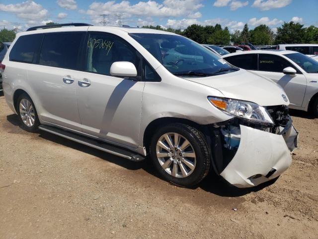 2011 Toyota Sienna XLE