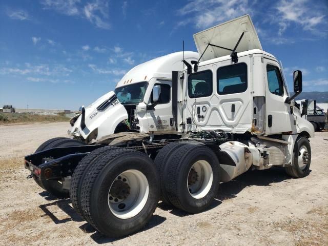 2022 Freightliner Cascadia 126