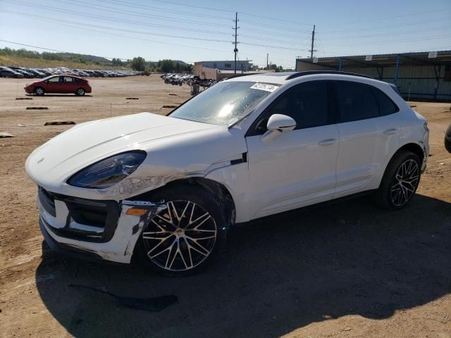 2024 Porsche Macan Base