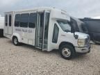 2009 Ford Econoline E350 Super Duty Cutaway Van