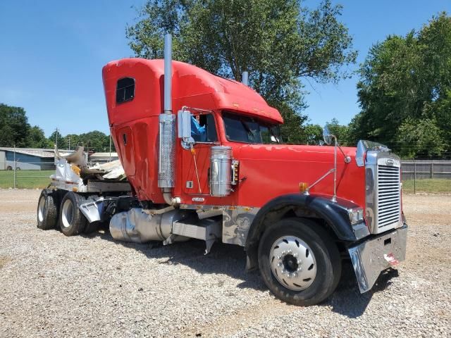 1997 Freightliner Conventional FLD120