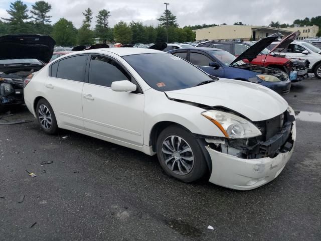 2010 Nissan Altima Base