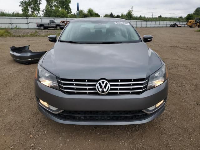 2014 Volkswagen Passat SEL