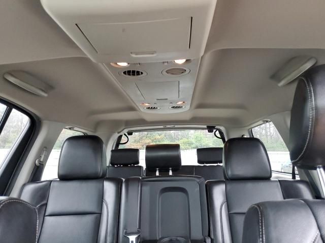 2012 Nissan Armada SV