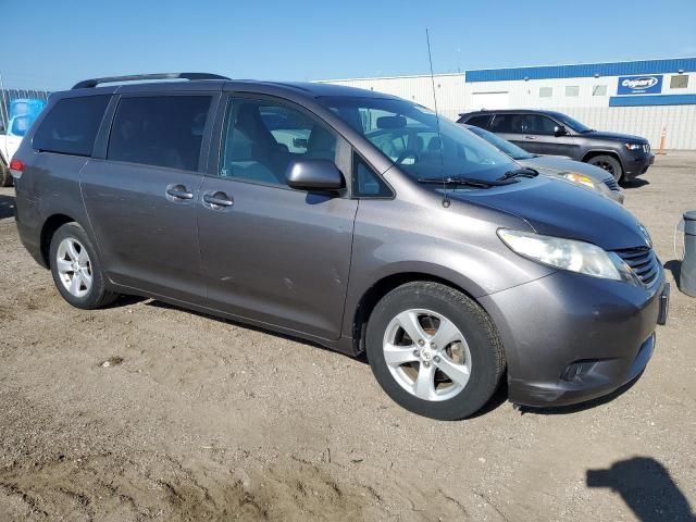 2012 Toyota Sienna LE