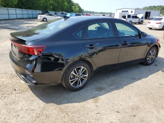 2023 KIA Forte LX