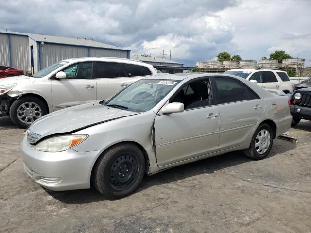 2004 Toyota Camry LE