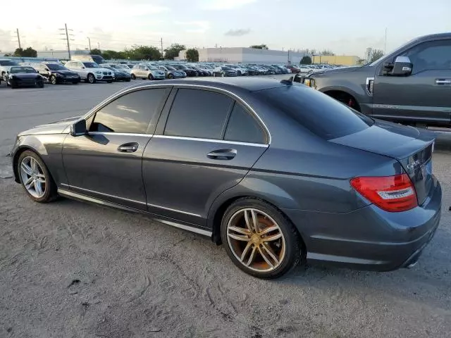 2013 Mercedes-Benz C 250